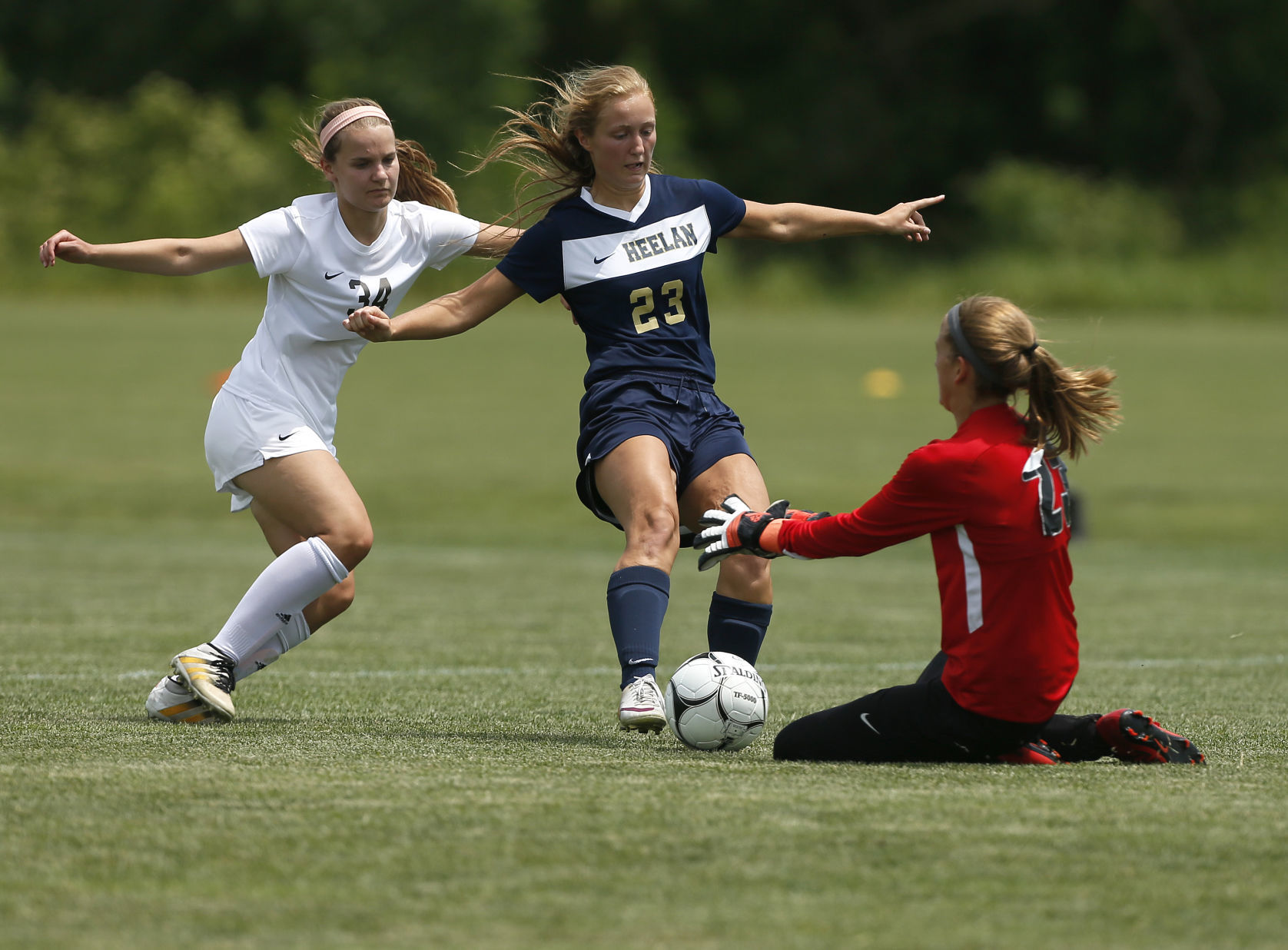 060718mp-1A-Bishop-Heelan-1